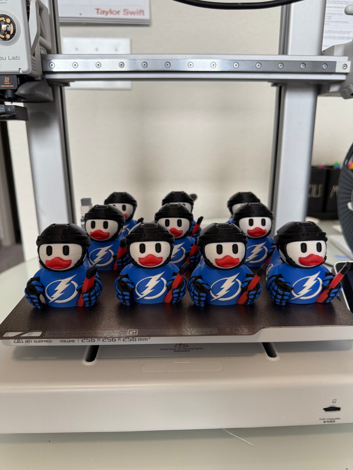 Rubber duck - Lightning